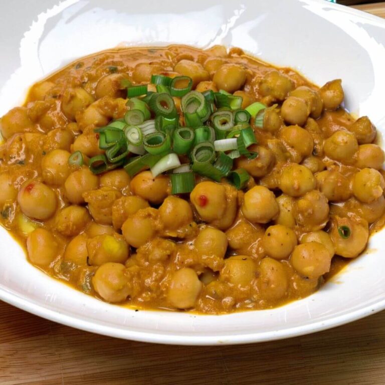 Curry de Grão-de-Bico com Espinafre Vegano e Sem Glúten