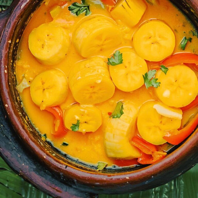 Moqueca de Banana-da-Terra Vegana e Sem Glúten