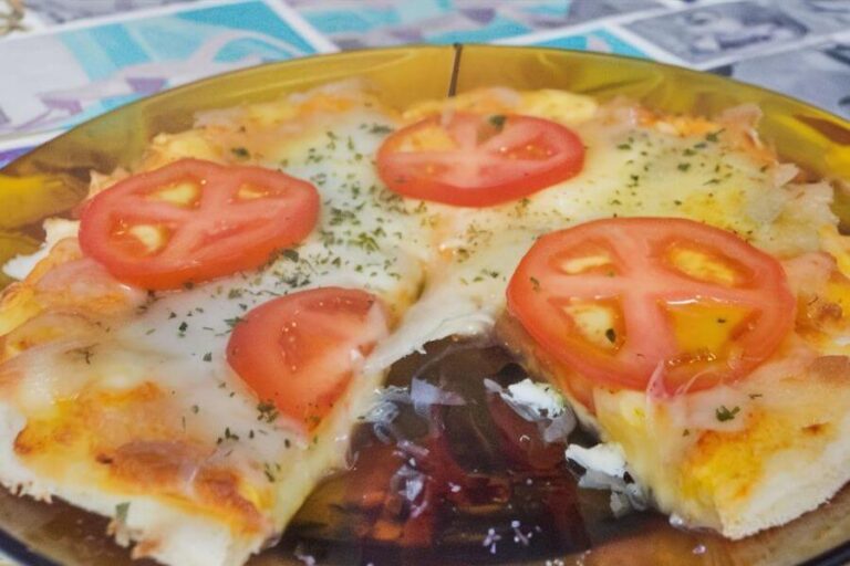 Pizza de Mandioca Vegana