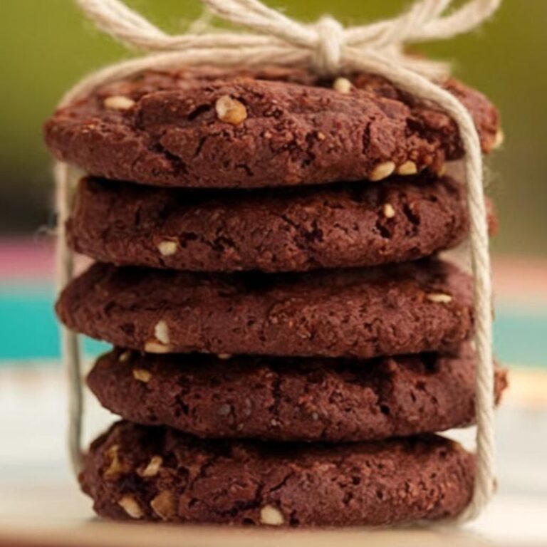 Cookies de Cacau com Aveia e Nozes Veganos