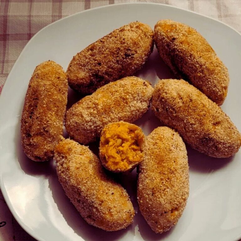 Bolinho de Bacalhau Vegano com Grão-de-Bico