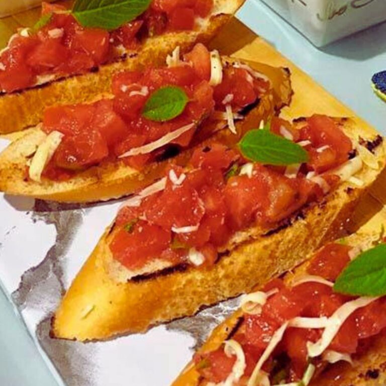 Bruschettas Veganas com Tomate e Manjericão