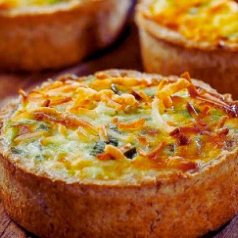 Quiche Vegana de Alho-Poró com Massa Integral