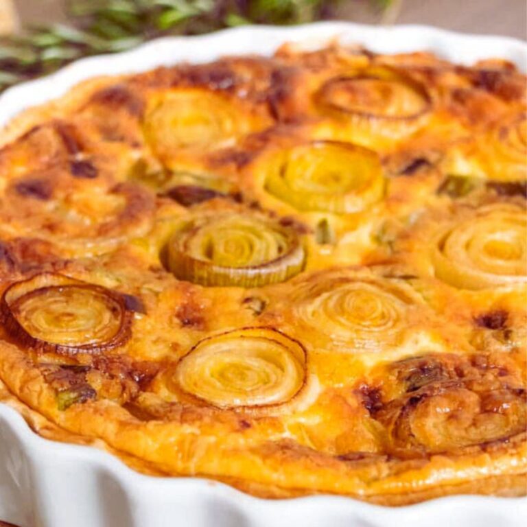 Quiche Vegano de Alho-Poró e Tomate Seco